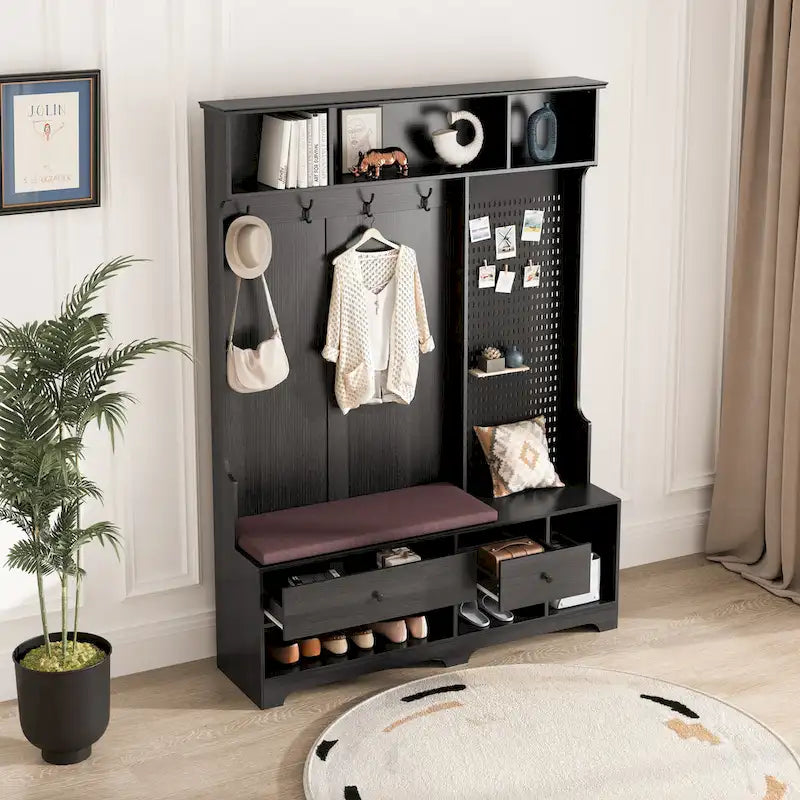 Porte-manteau d'entrée avec banc rembourré, patère, étagères de rangement et panneau perforé