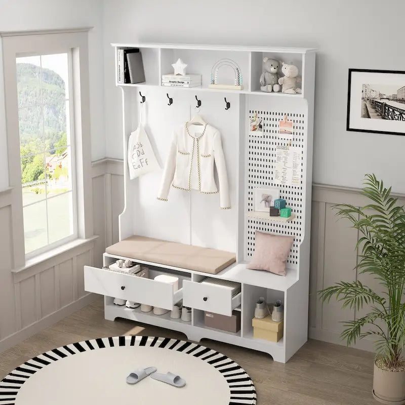 Porte-manteau d'entrée avec banc rembourré, patère, étagères de rangement et panneau perforé
