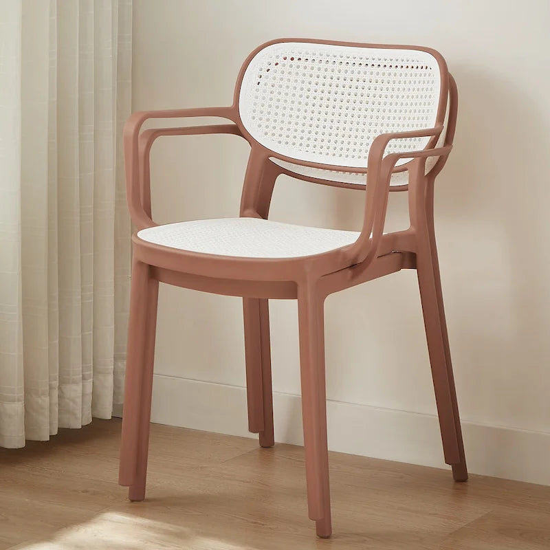 Chaise de salle à manger moderne empilable pour intérieur et extérieur