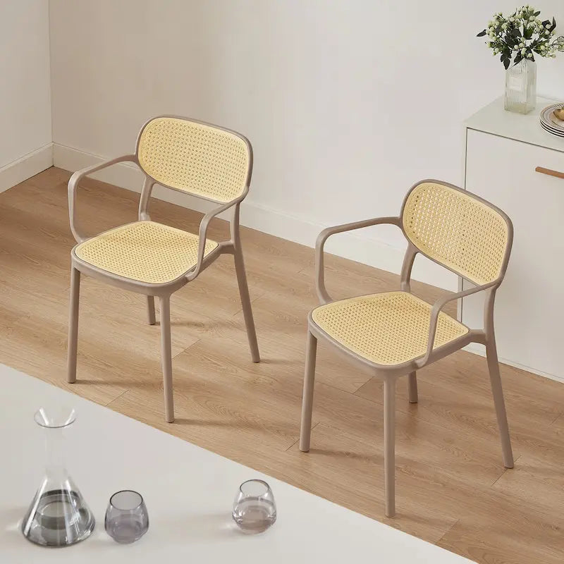 Chaise de salle à manger moderne empilable pour intérieur et extérieur