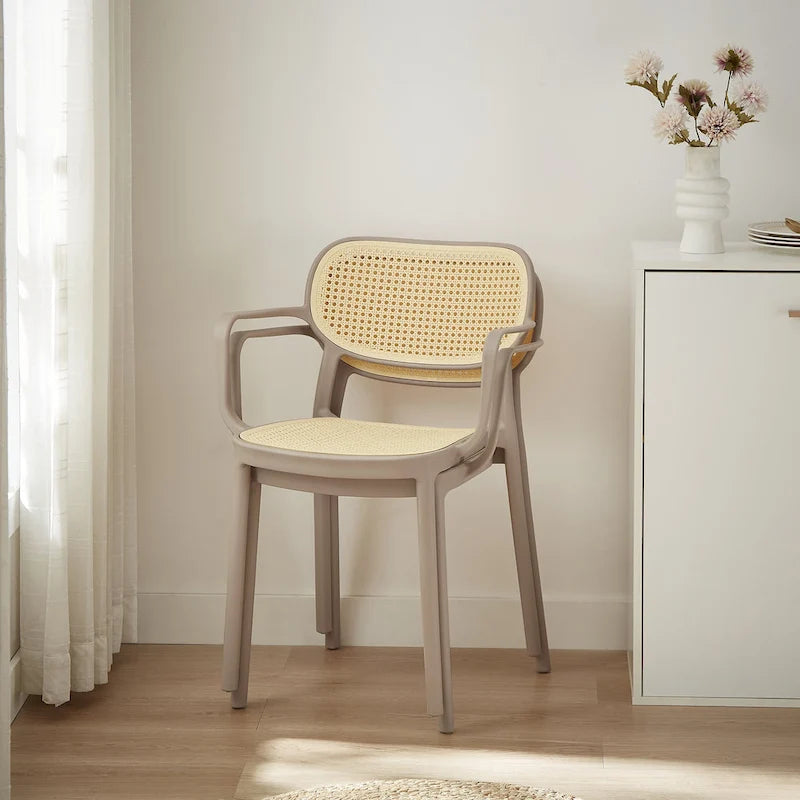 Chaise de salle à manger moderne empilable pour intérieur et extérieur