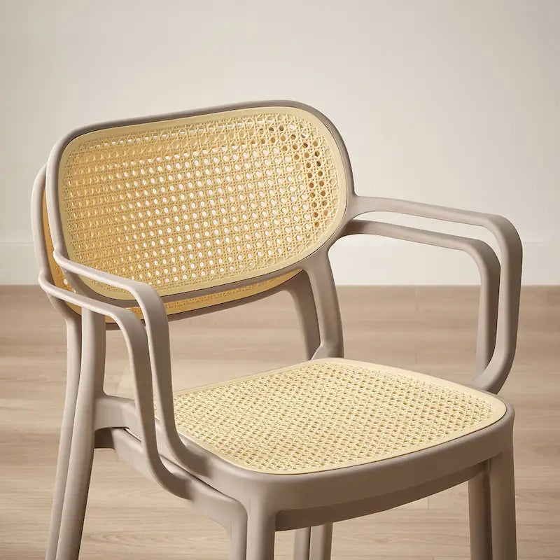 Chaise de salle à manger moderne empilable pour intérieur et extérieur