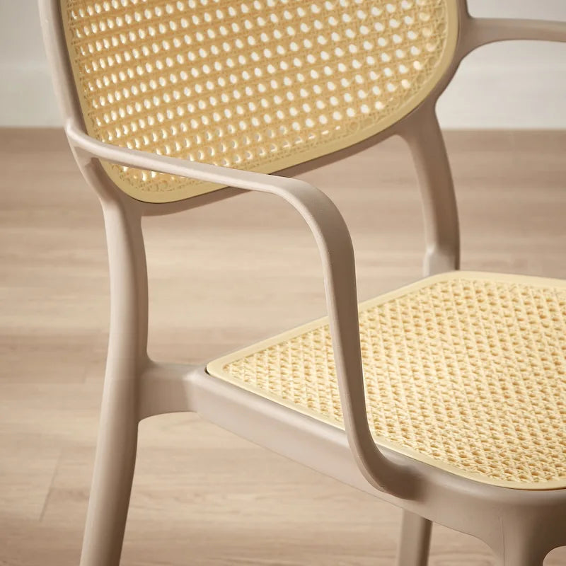 Chaise de salle à manger moderne empilable pour intérieur et extérieur