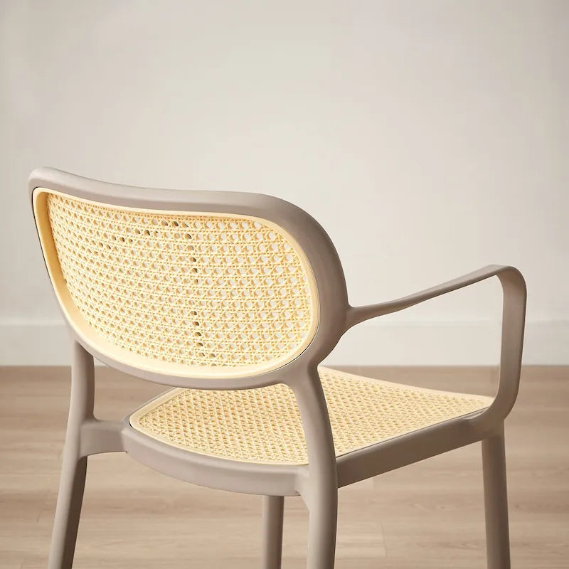 Chaise de salle à manger moderne empilable pour intérieur et extérieur
