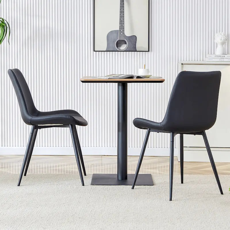 Chaise de salle à manger capitonnée avec pieds en métal
