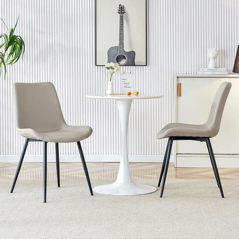 Chaise de salle à manger capitonnée avec pieds en métal