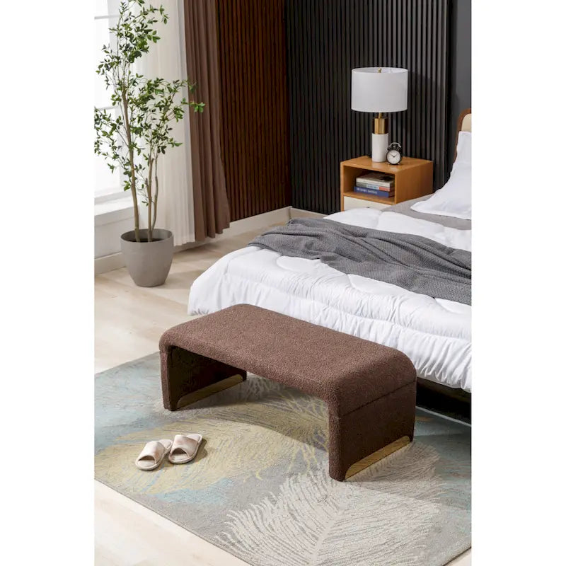 Banc avec pieds en métal doré