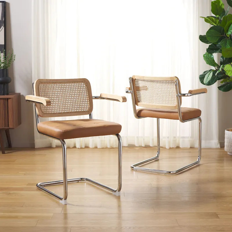 Fauteuil de salle à manger 19 pouces avec dossier en rotin et assise capitonnée - 26Lx22Px34H